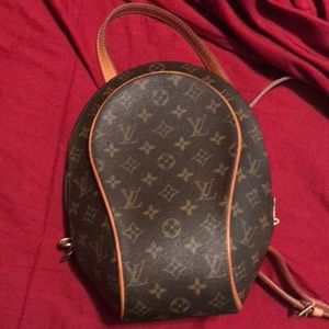 Louis Vuitton ellipse